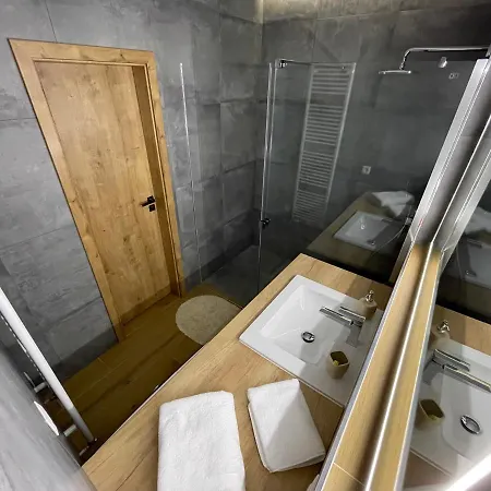Apartment Greenbay With Free Parking